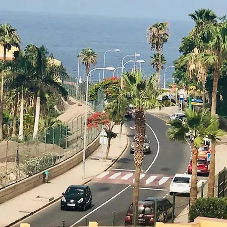 Stylish And Private 1 Bed In San Eugenio